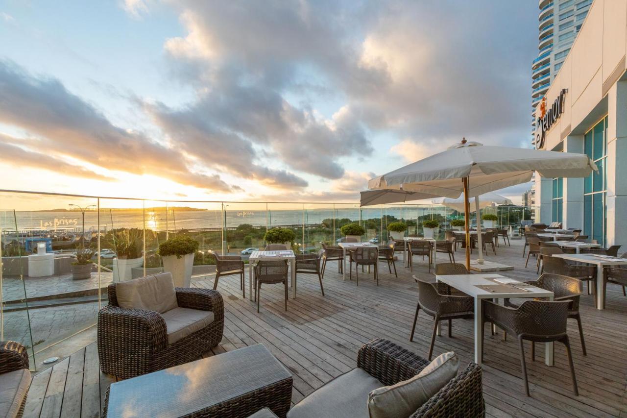 Enjoy Punta Del Este Zewnętrze zdjęcie The rooftop bar at the hotel